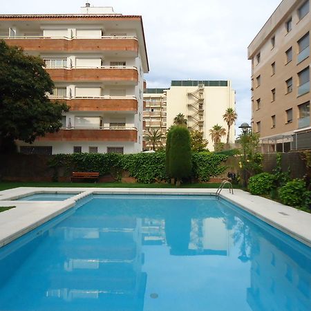Apartamentos Antillas Fenals Lloret de Mar Esterno foto