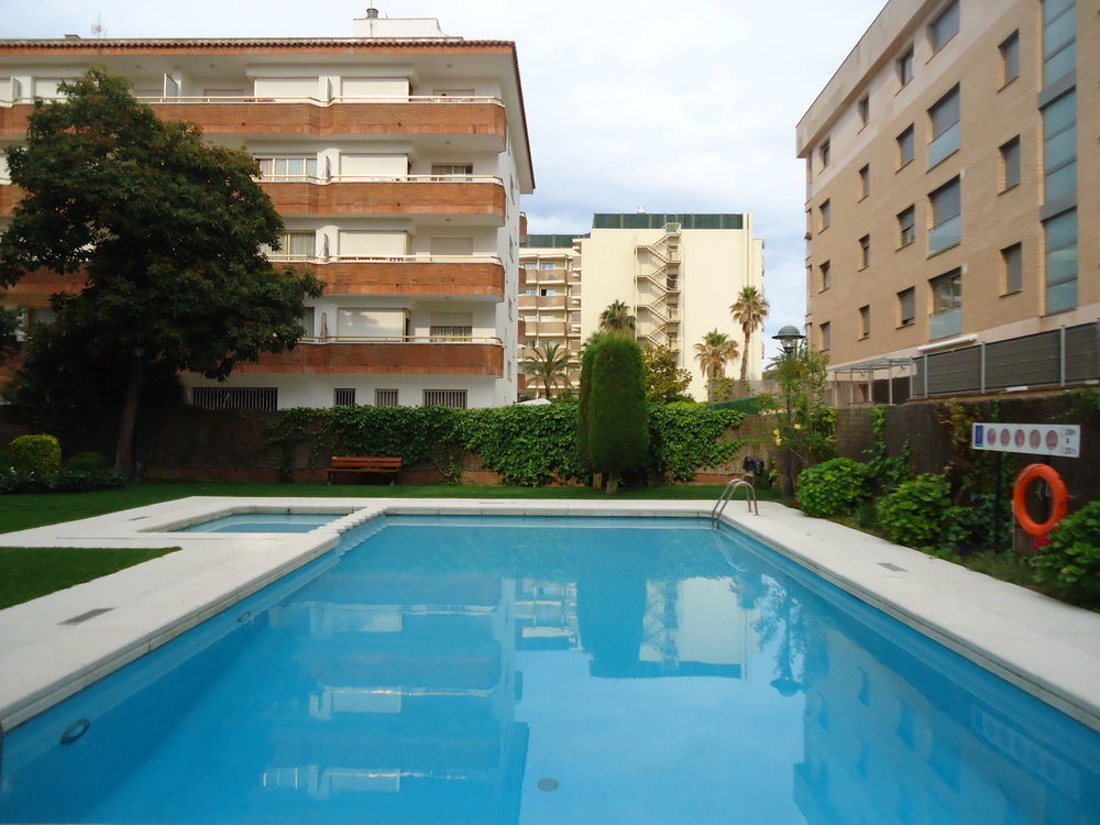 Apartamentos Antillas Fenals Lloret de Mar Esterno foto