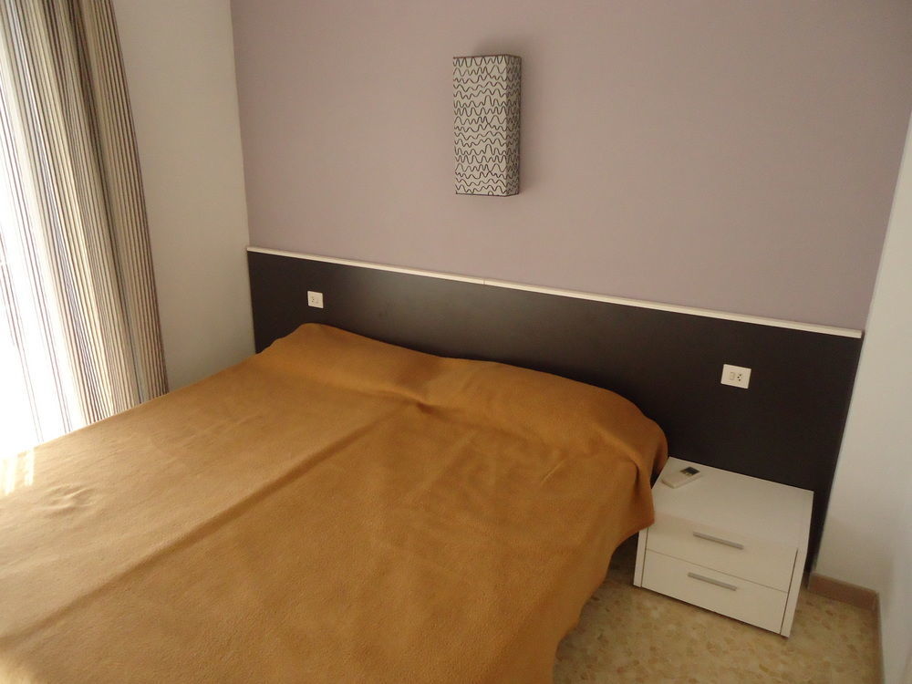 Apartamentos Antillas Fenals Lloret de Mar Esterno foto